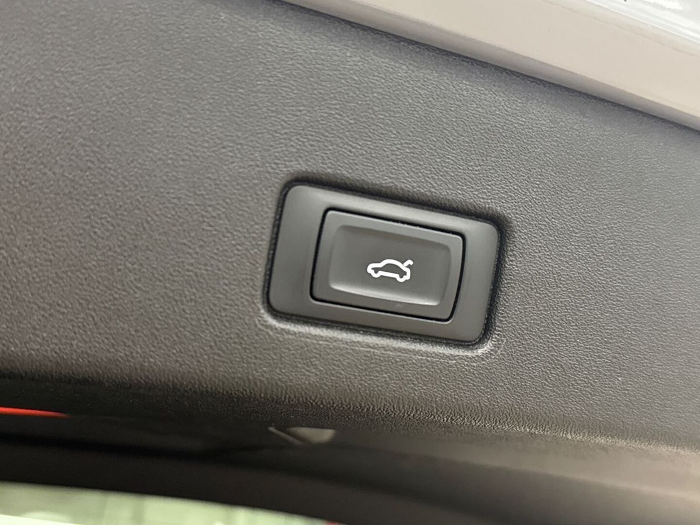 AUDI Q4 e-tron 2023
