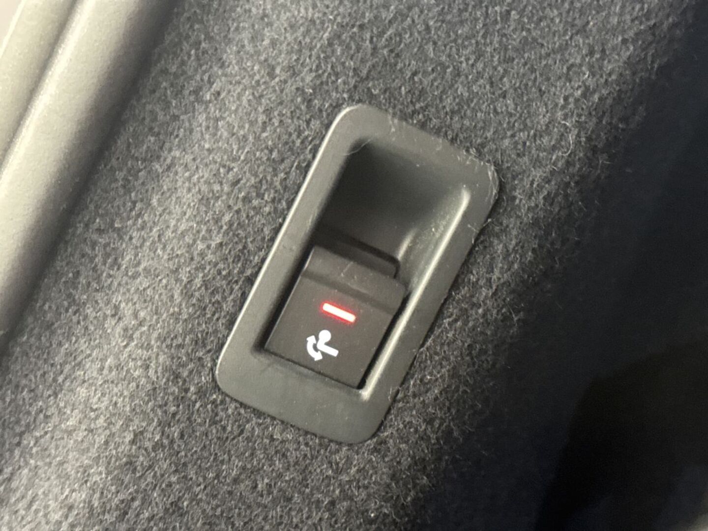 AUDI Q4 e-tron 2023