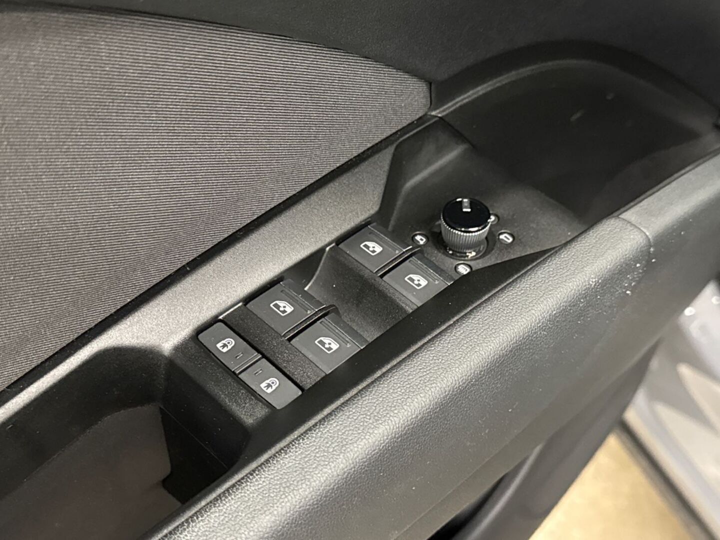 AUDI Q4 e-tron 2023