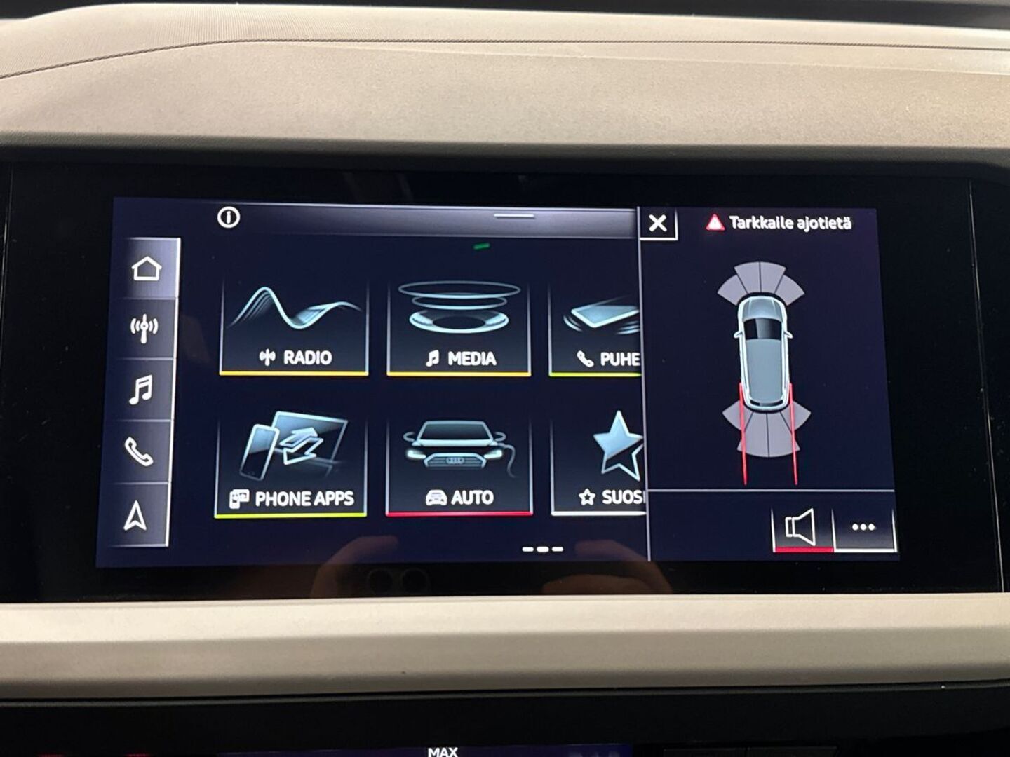 AUDI Q4 e-tron 2023