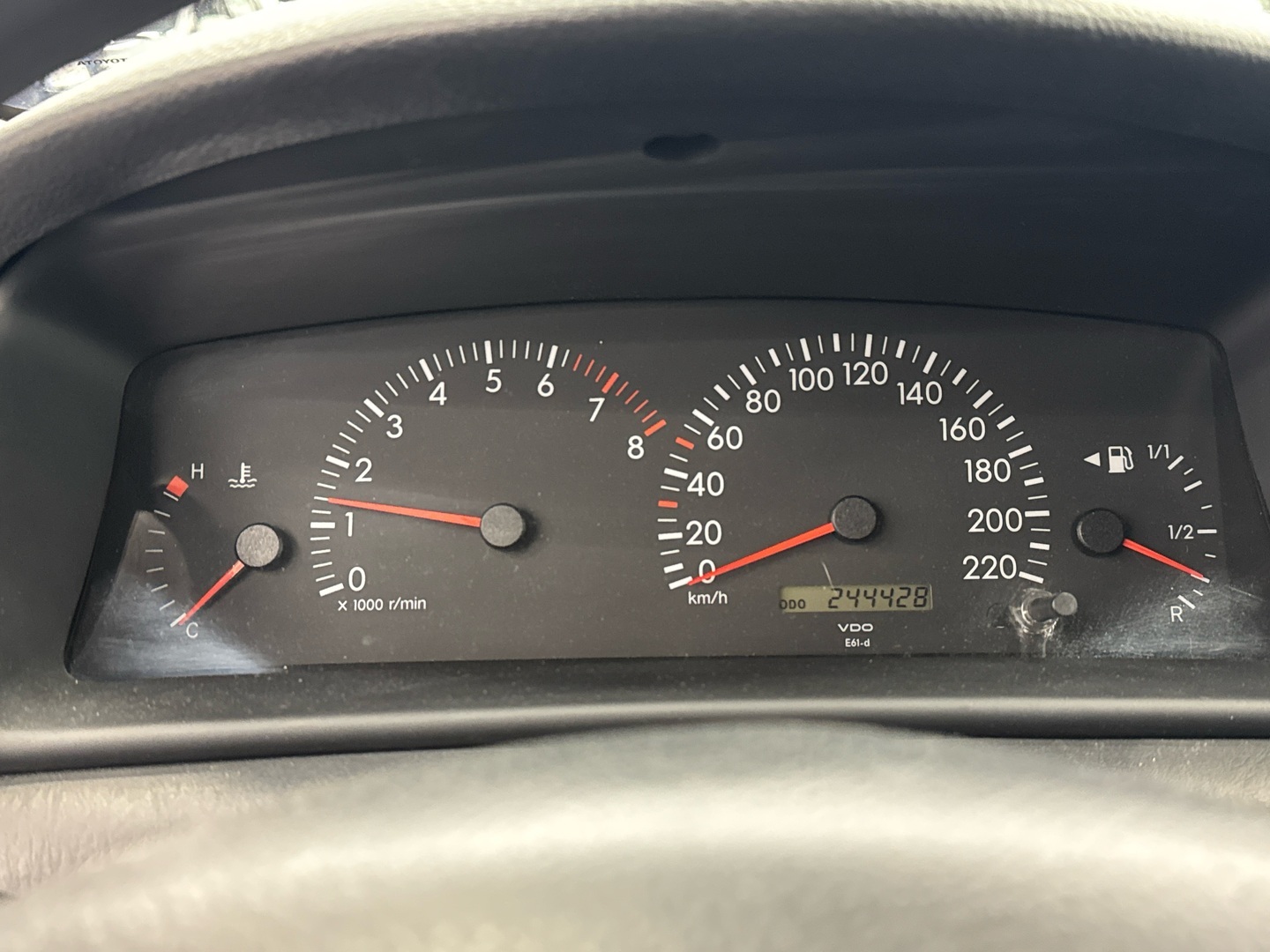 TOYOTA Corolla 2004