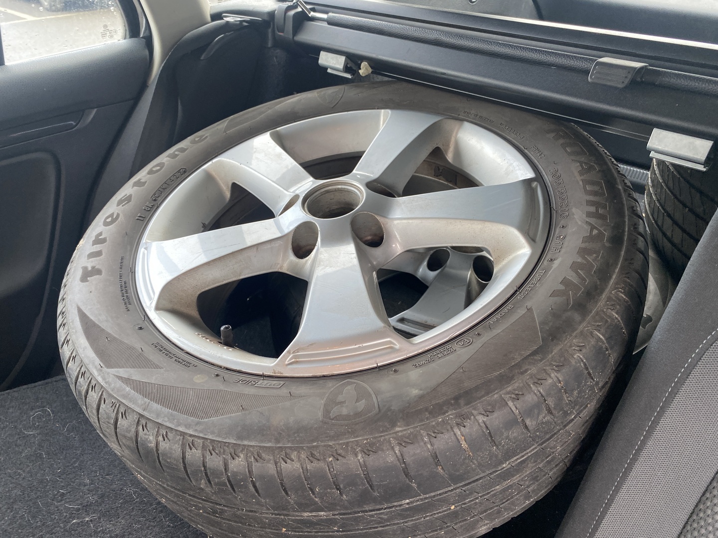 VOLKSWAGEN Golf 2011