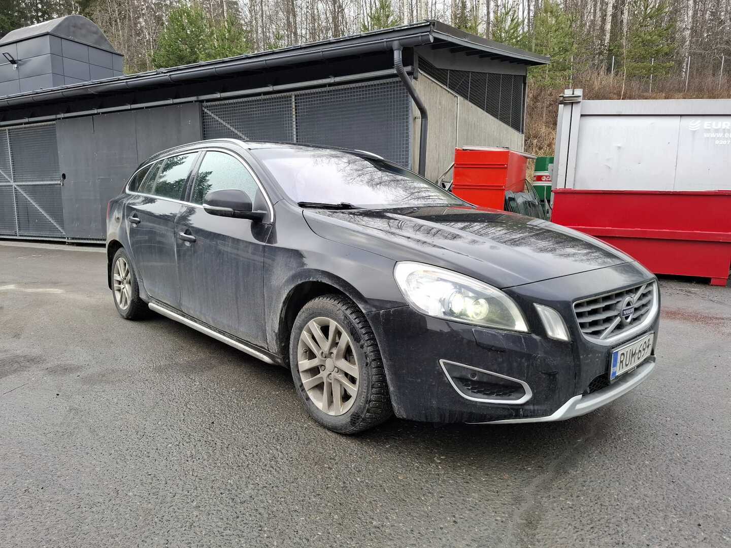 VOLVO V60 2011