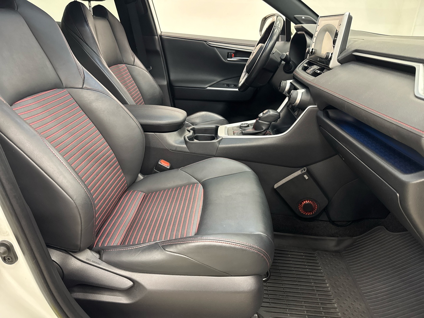 TOYOTA RAV4 Plug-in 2022