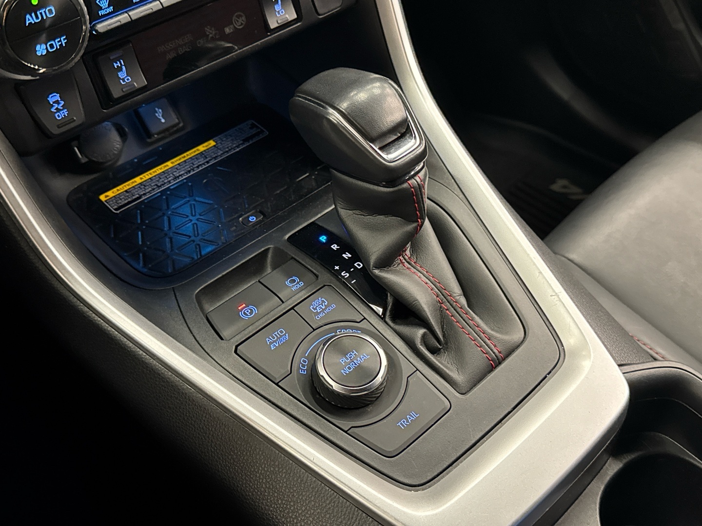 TOYOTA RAV4 Plug-in 2022