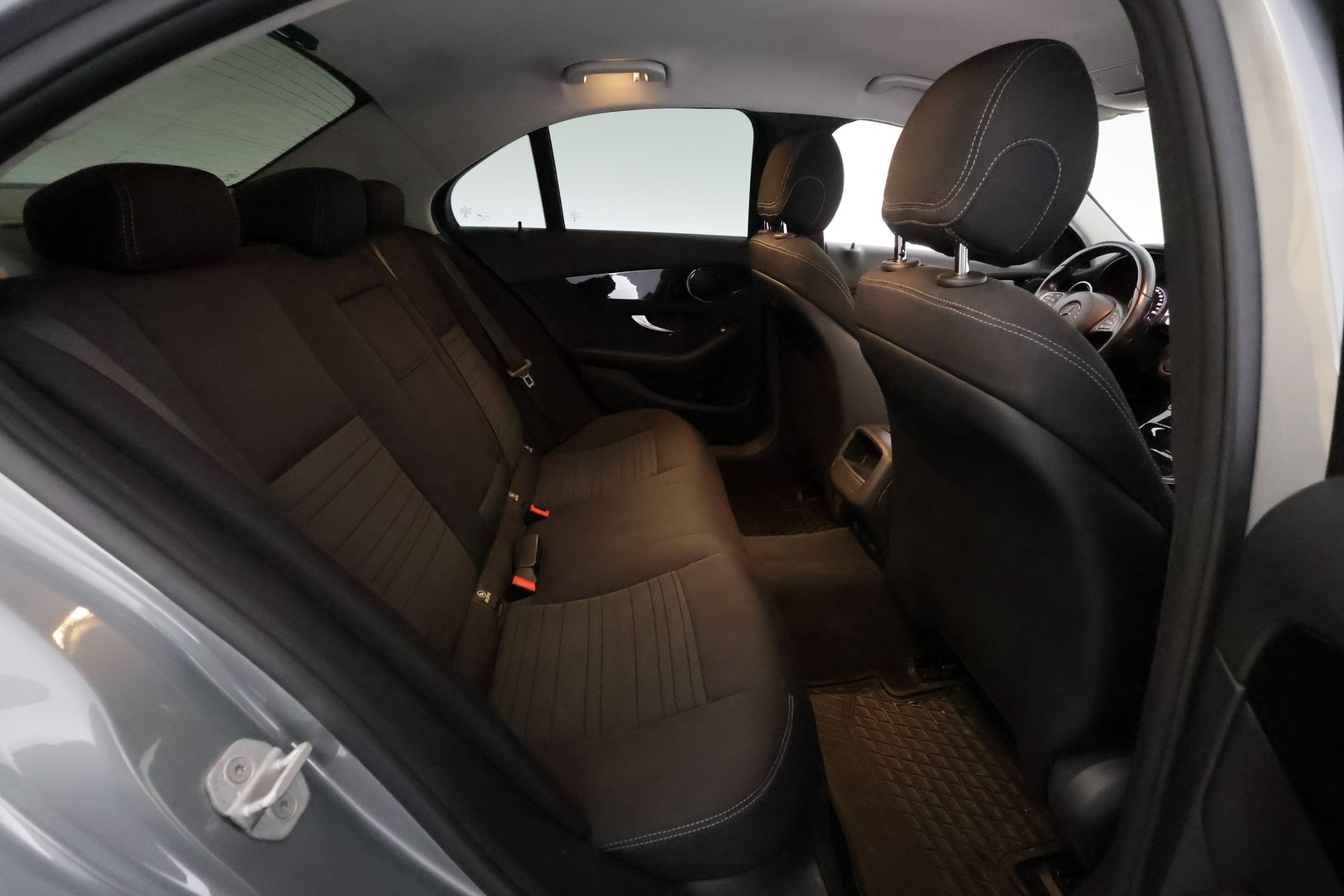 MERCEDES-BENZ C 2016