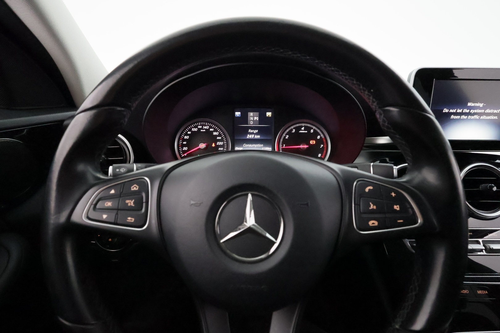 MERCEDES-BENZ C 2016