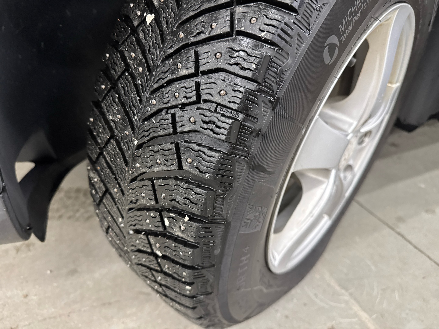 VOLKSWAGEN Tiguan 2013