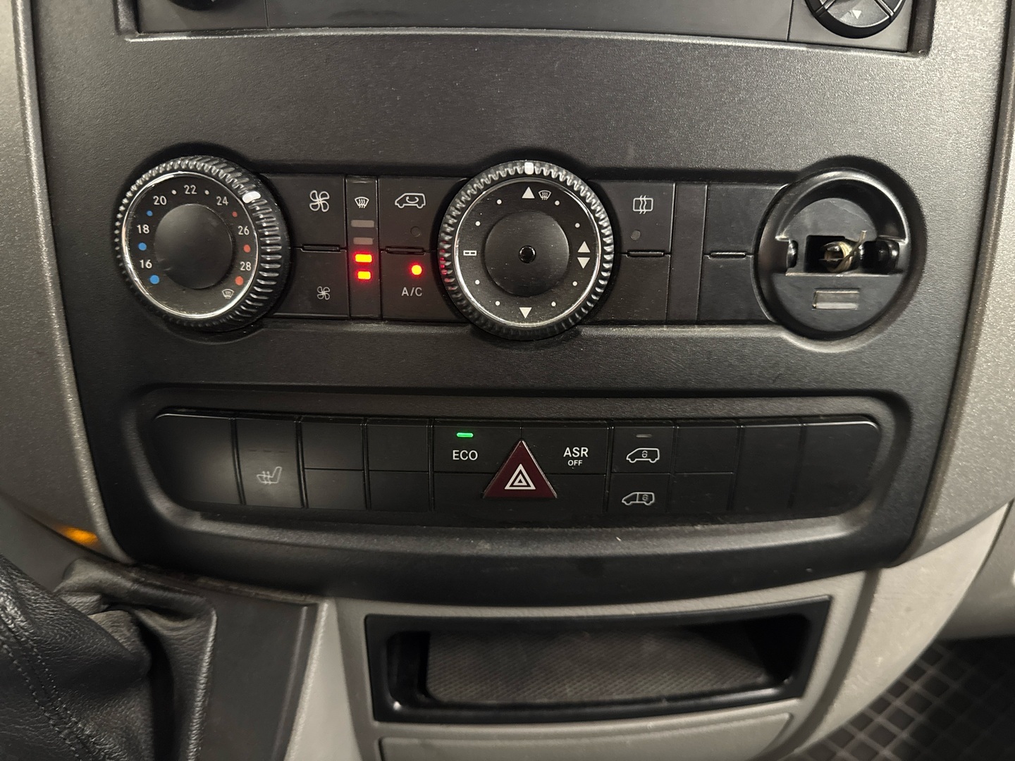 MERCEDES-BENZ Sprinter 2015