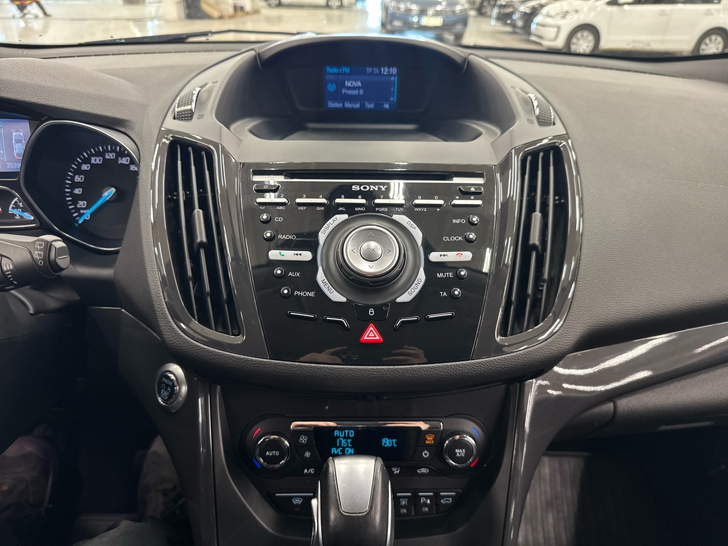 FORD Kuga 2016