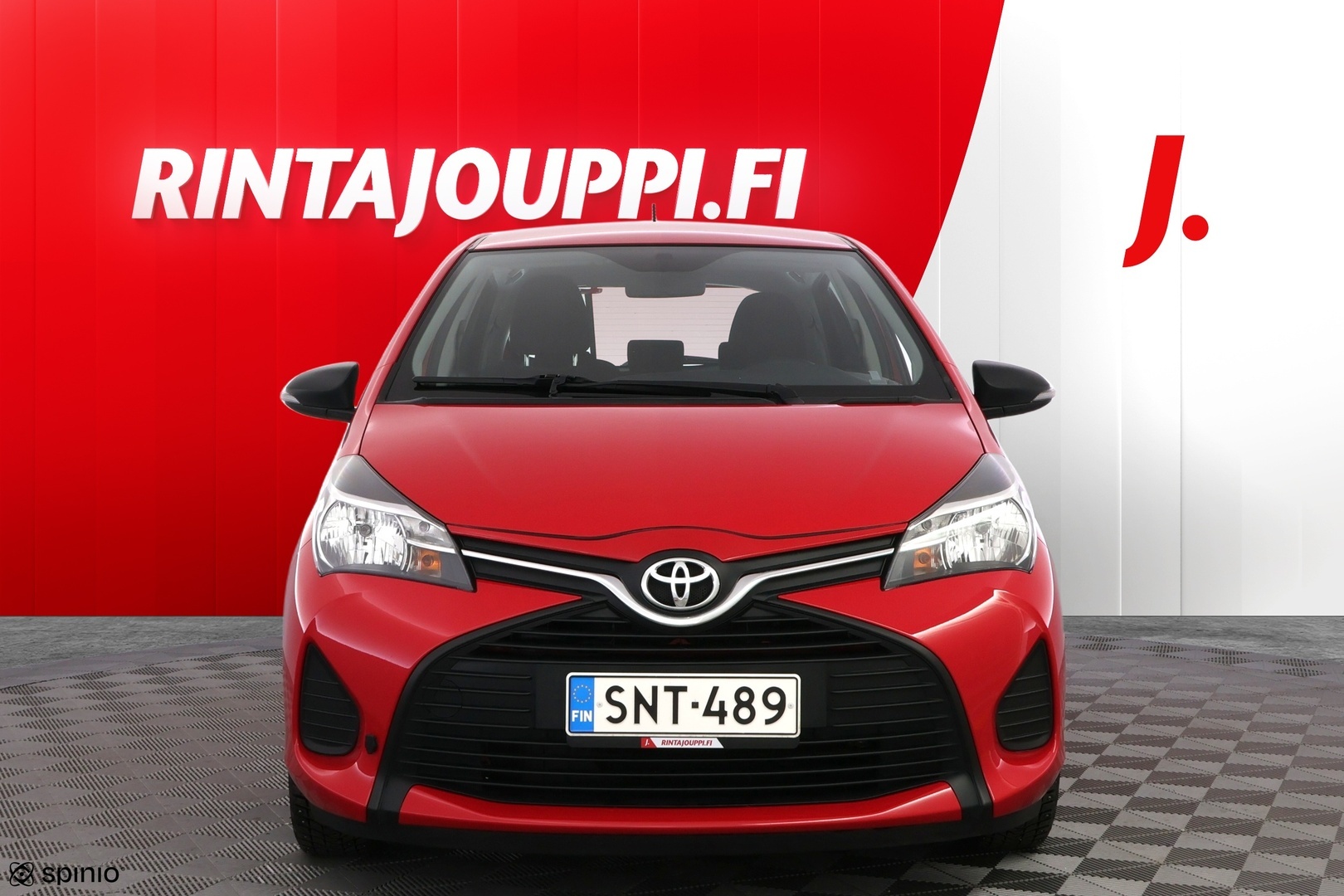 TOYOTA Yaris 2016