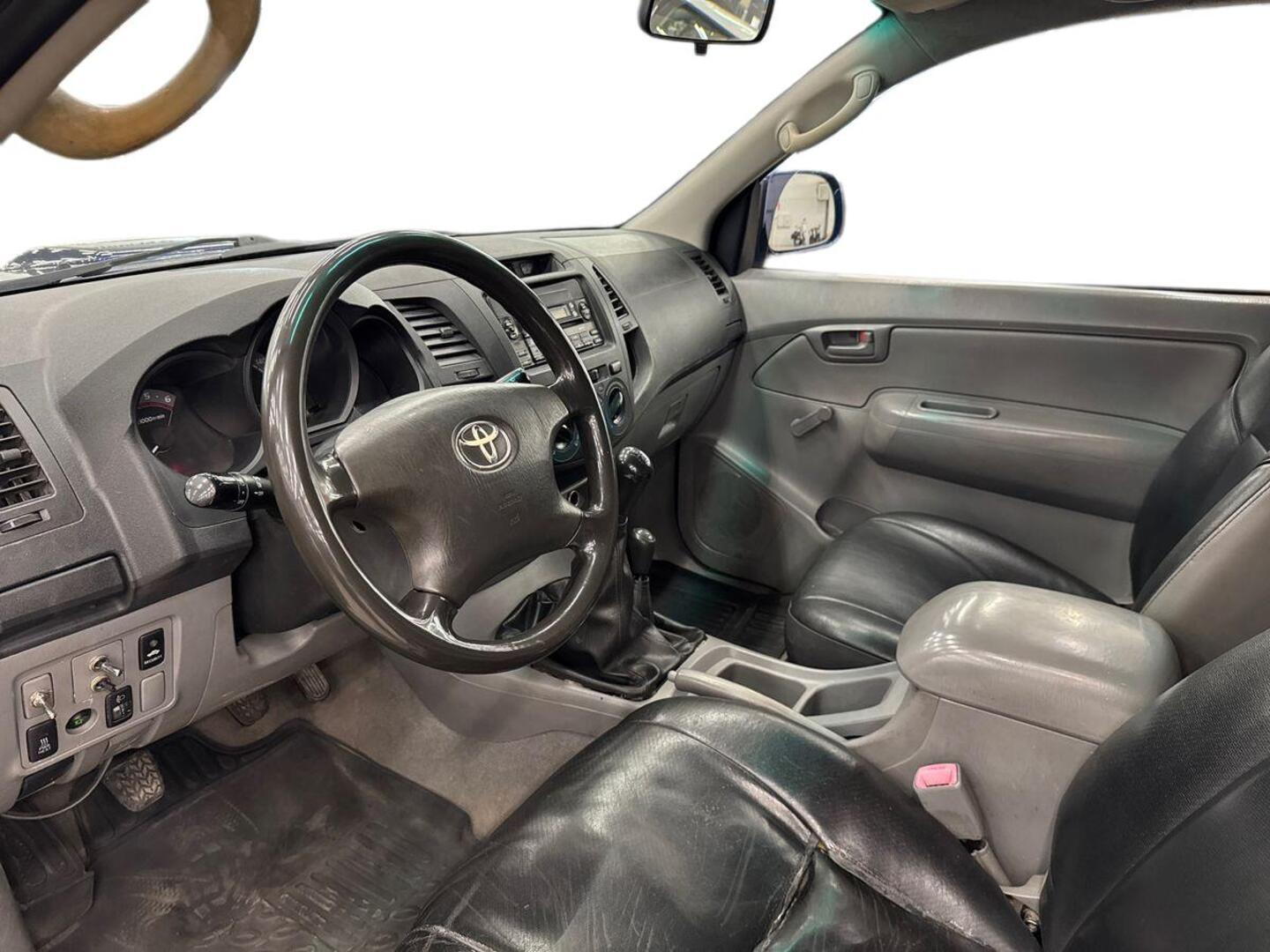 TOYOTA Hilux 2007