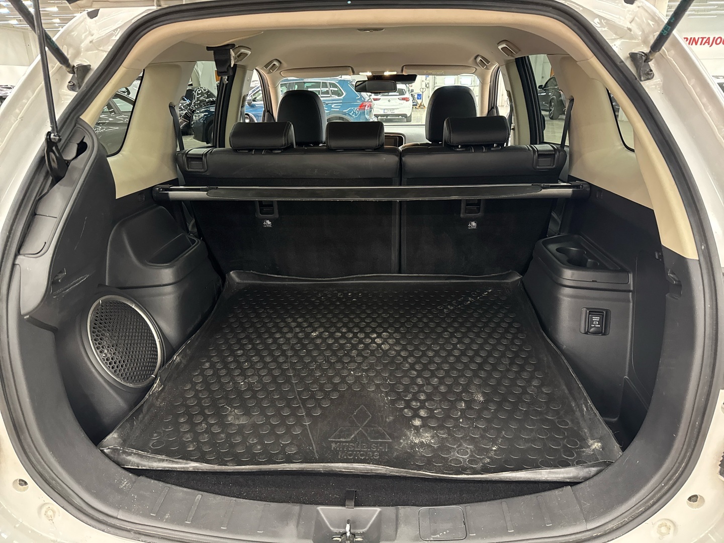 MITSUBISHI Outlander PHEV 2018