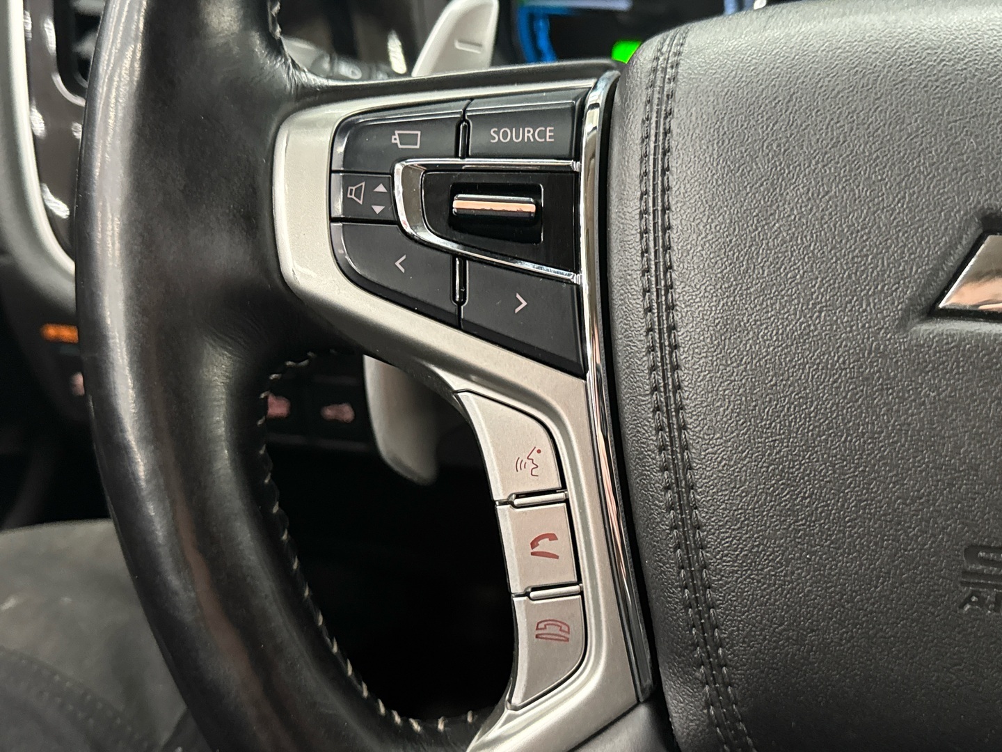 MITSUBISHI Outlander PHEV 2018