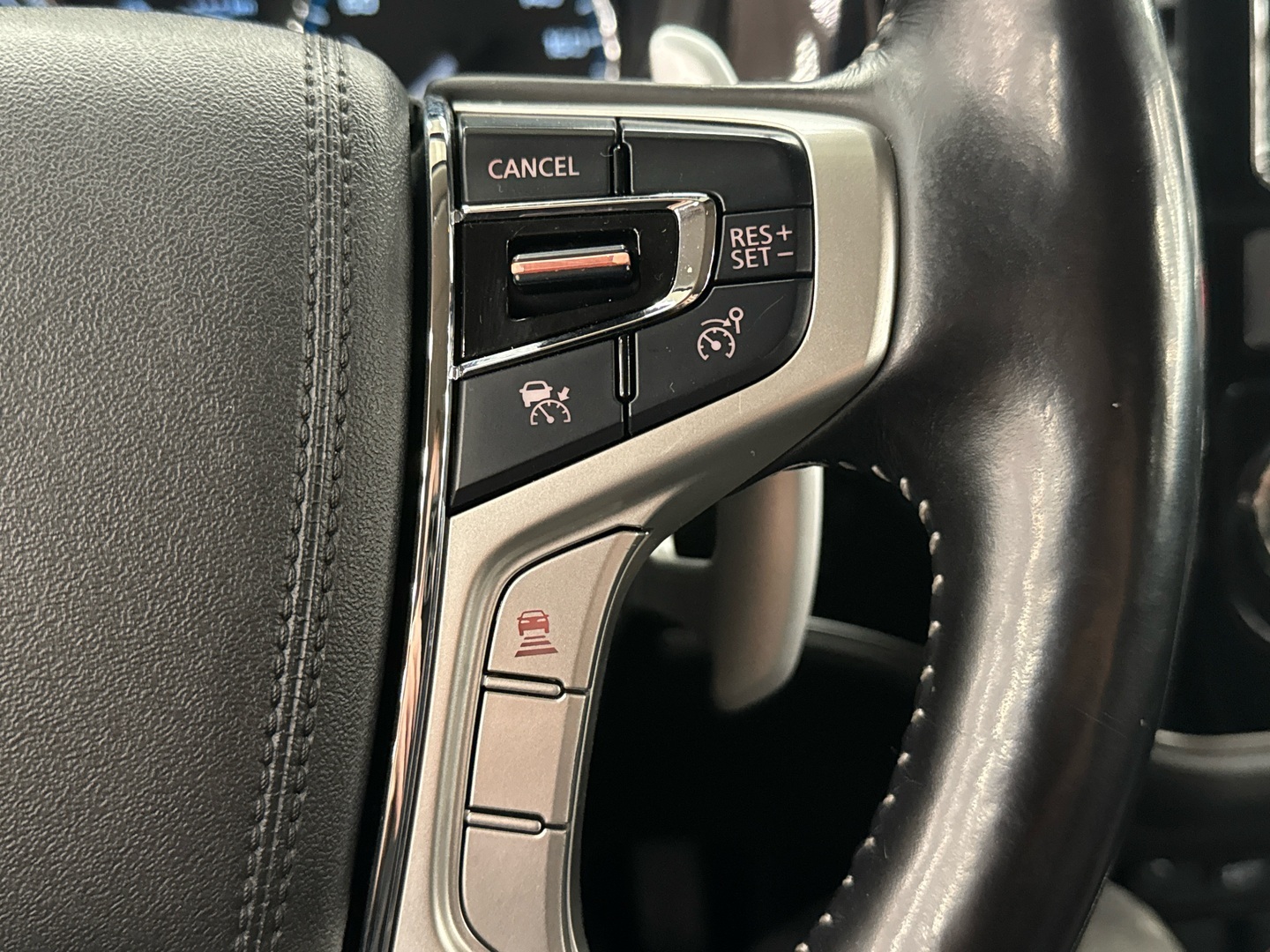 MITSUBISHI Outlander PHEV 2018