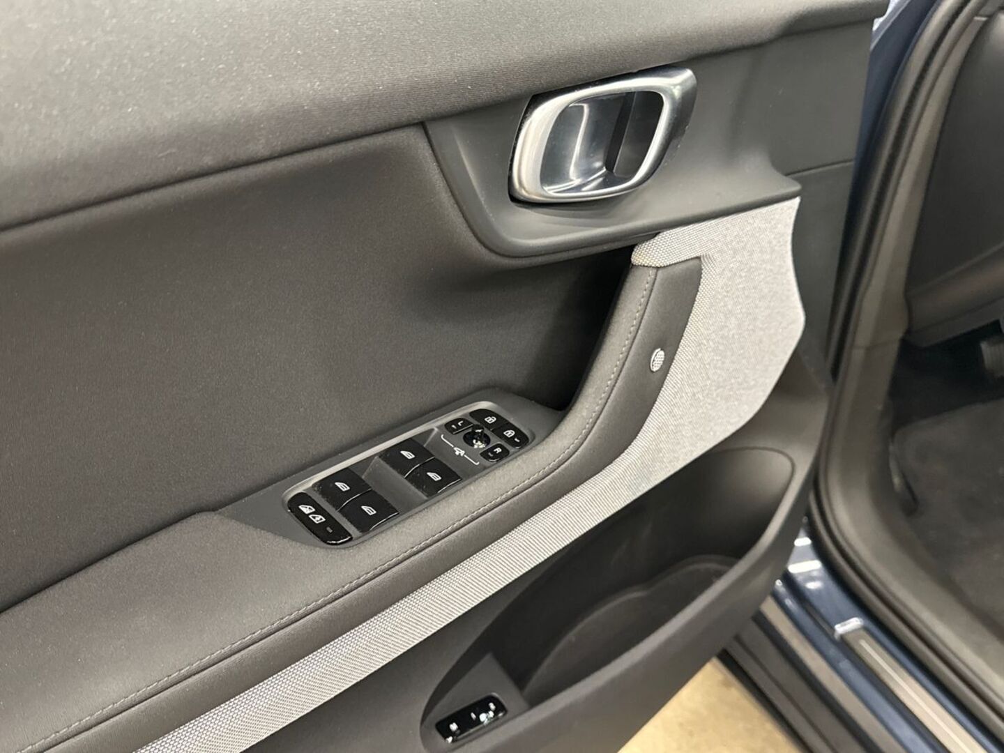 POLESTAR 2 2022