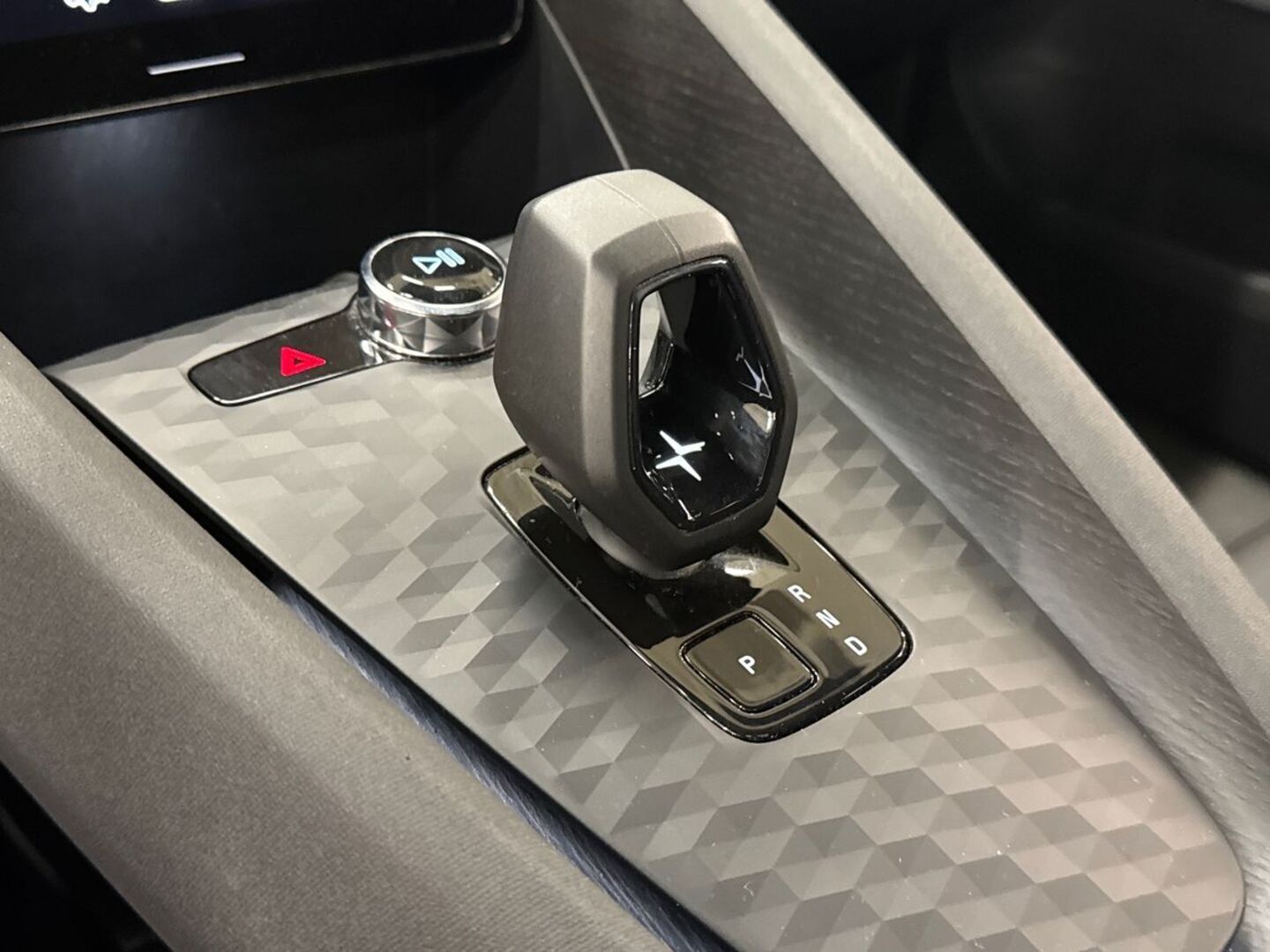 POLESTAR 2 2022