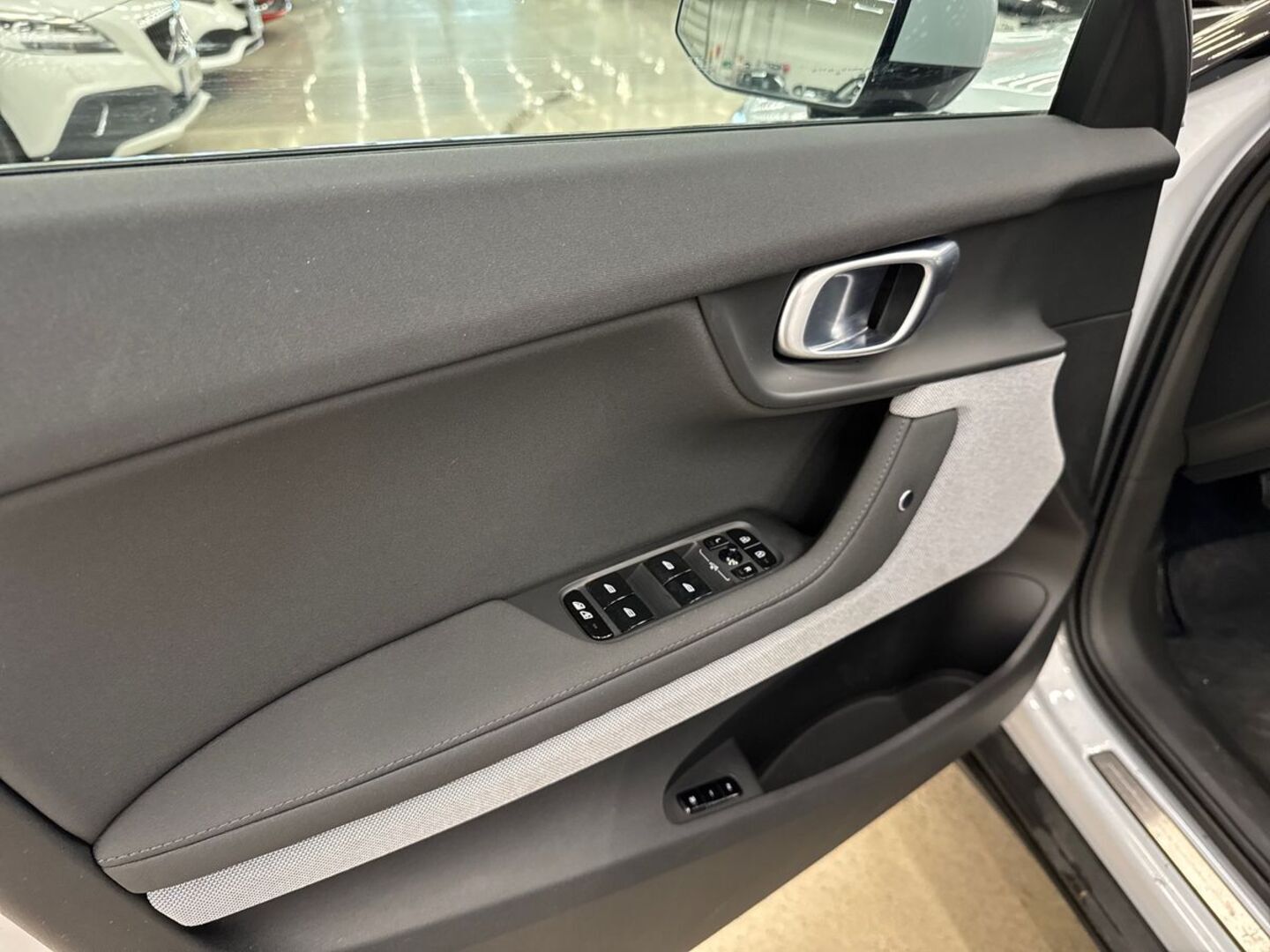 POLESTAR 2 2023