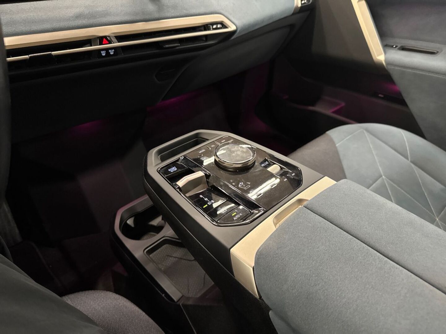 BMW iX 2023