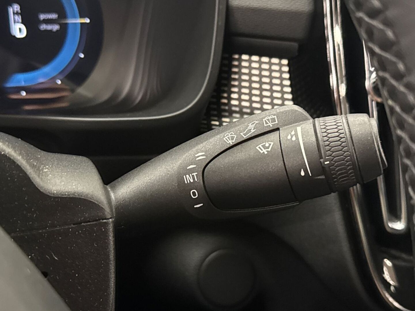 VOLVO XC40 2022