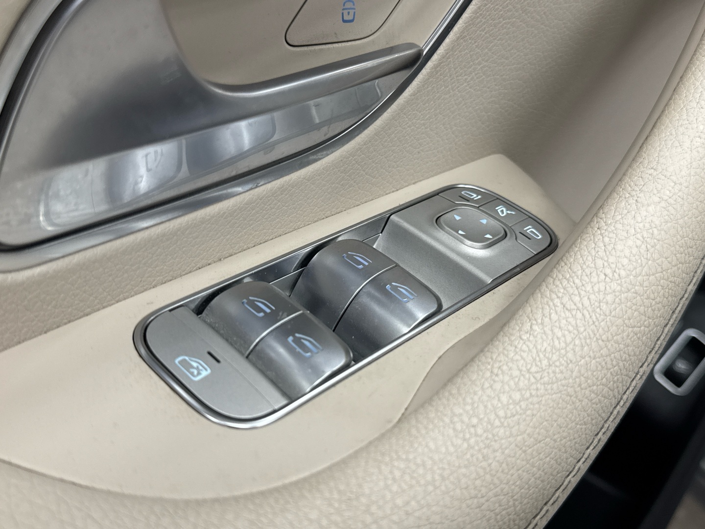 MERCEDES-BENZ GLE 2021