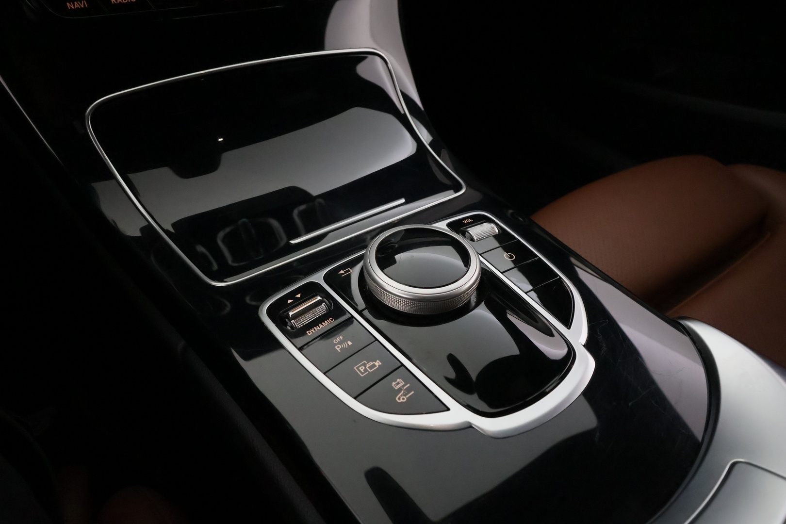 MERCEDES-BENZ C 2020