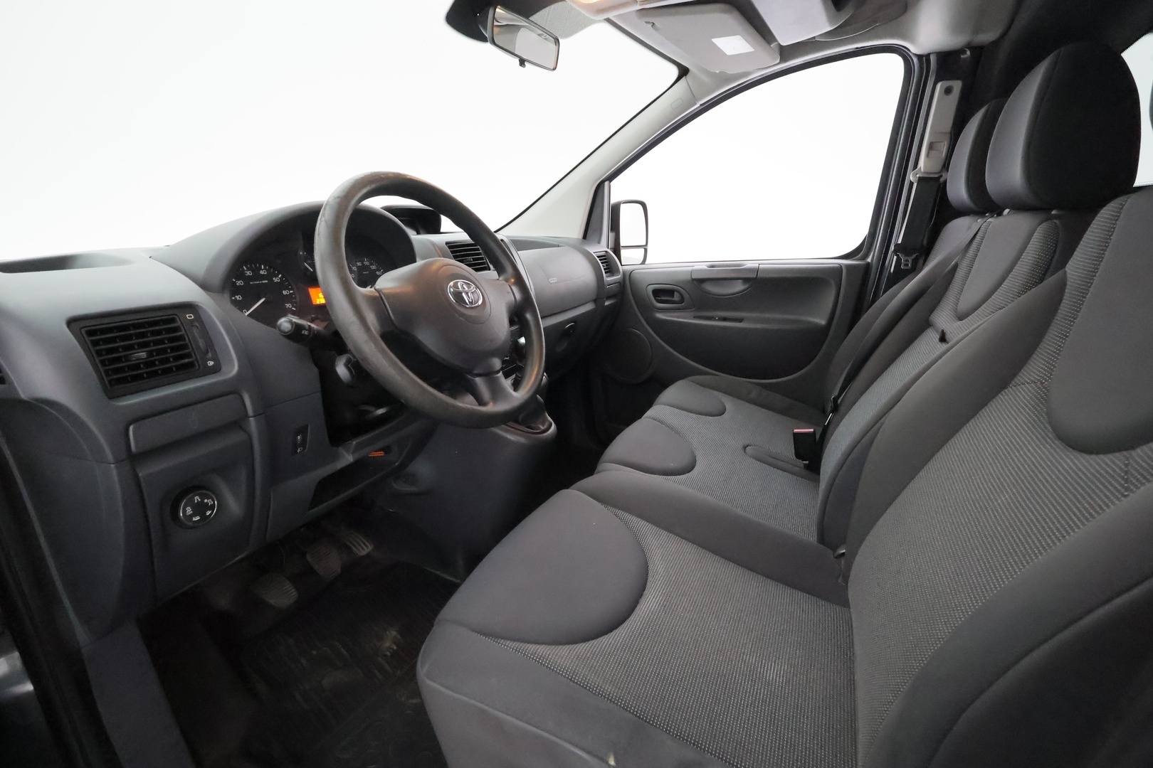 TOYOTA Proace 2015