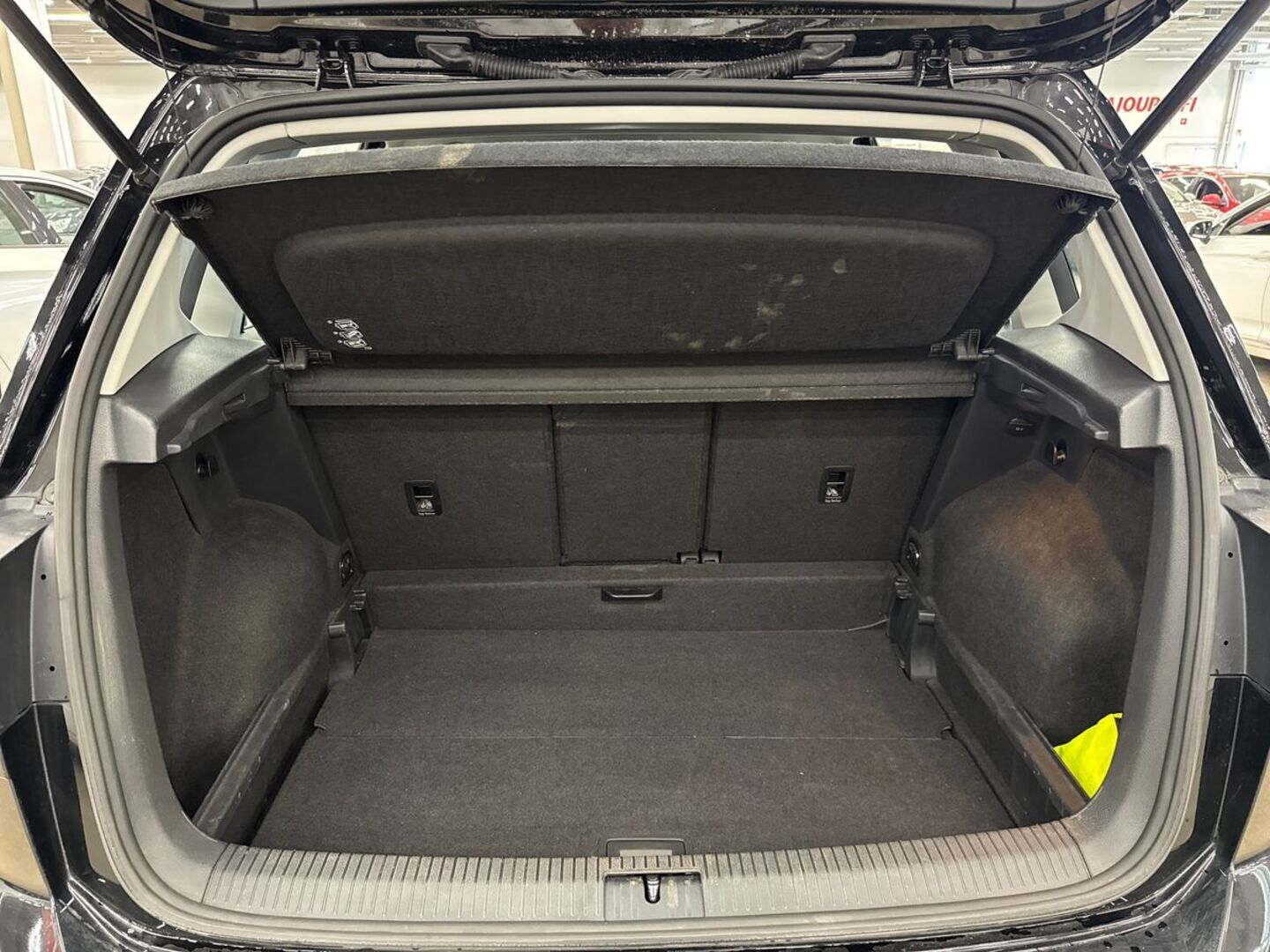 VOLKSWAGEN Golf Sportsvan 2014
