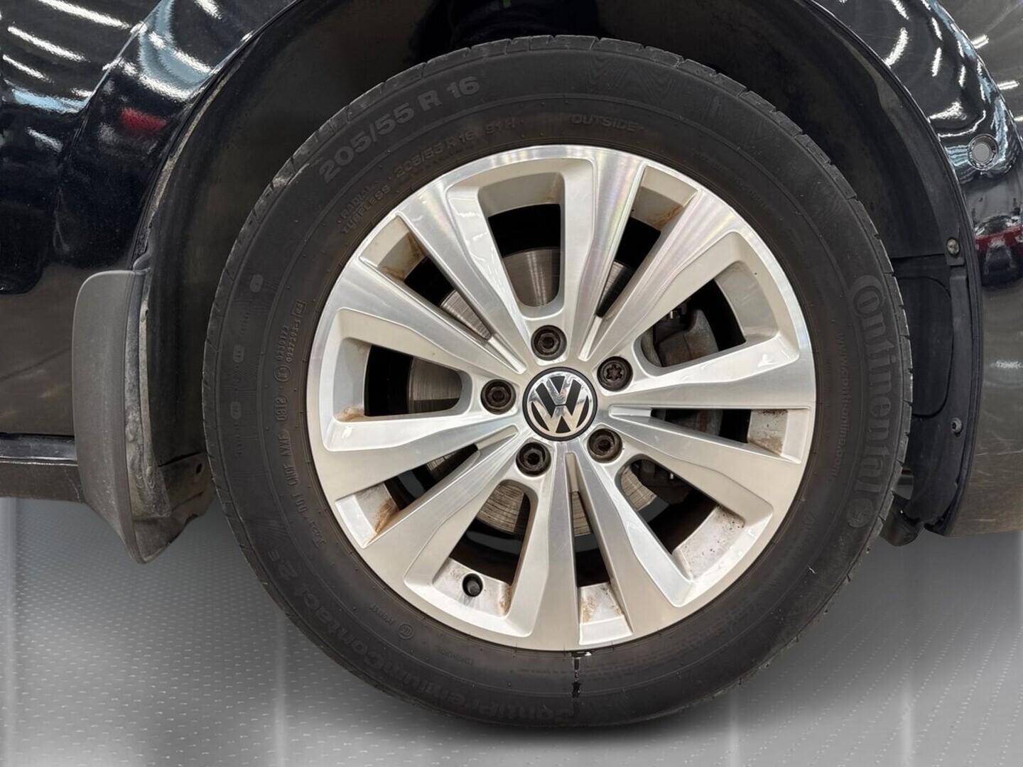 VOLKSWAGEN Golf Sportsvan 2014