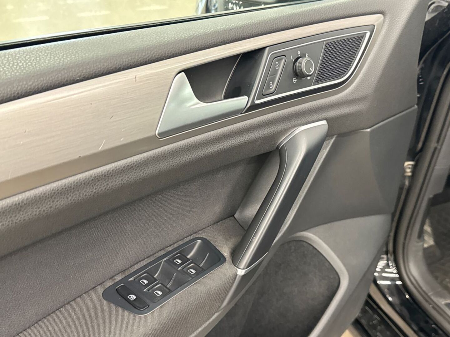 VOLKSWAGEN Golf Sportsvan 2014