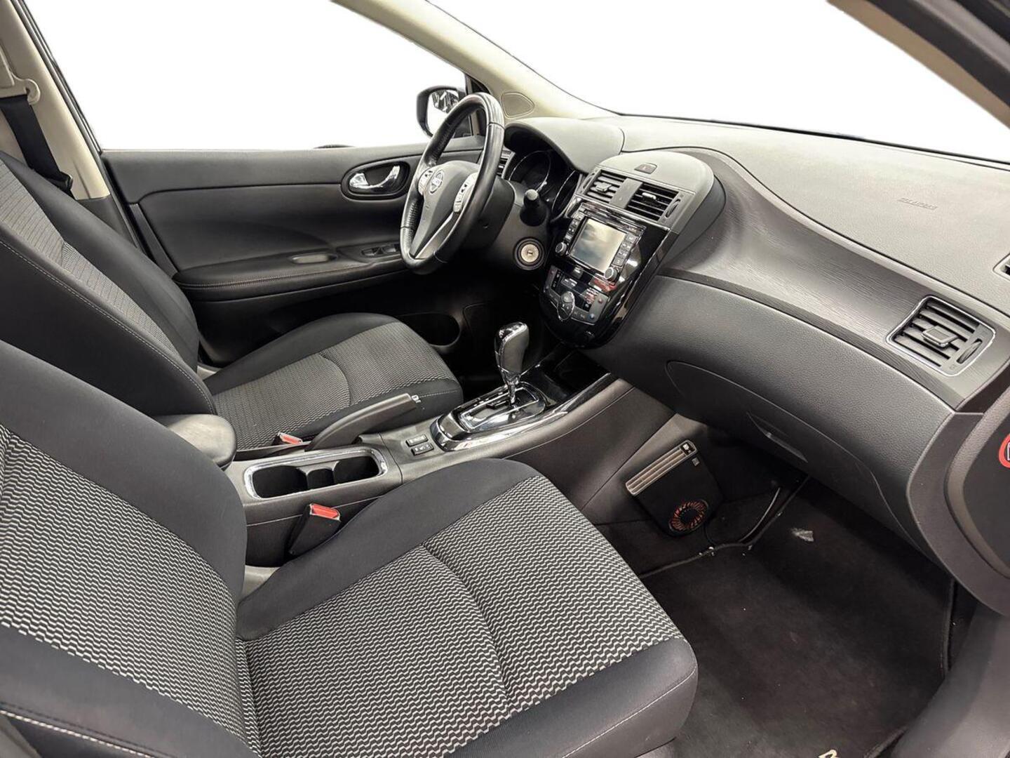 NISSAN Pulsar 2015