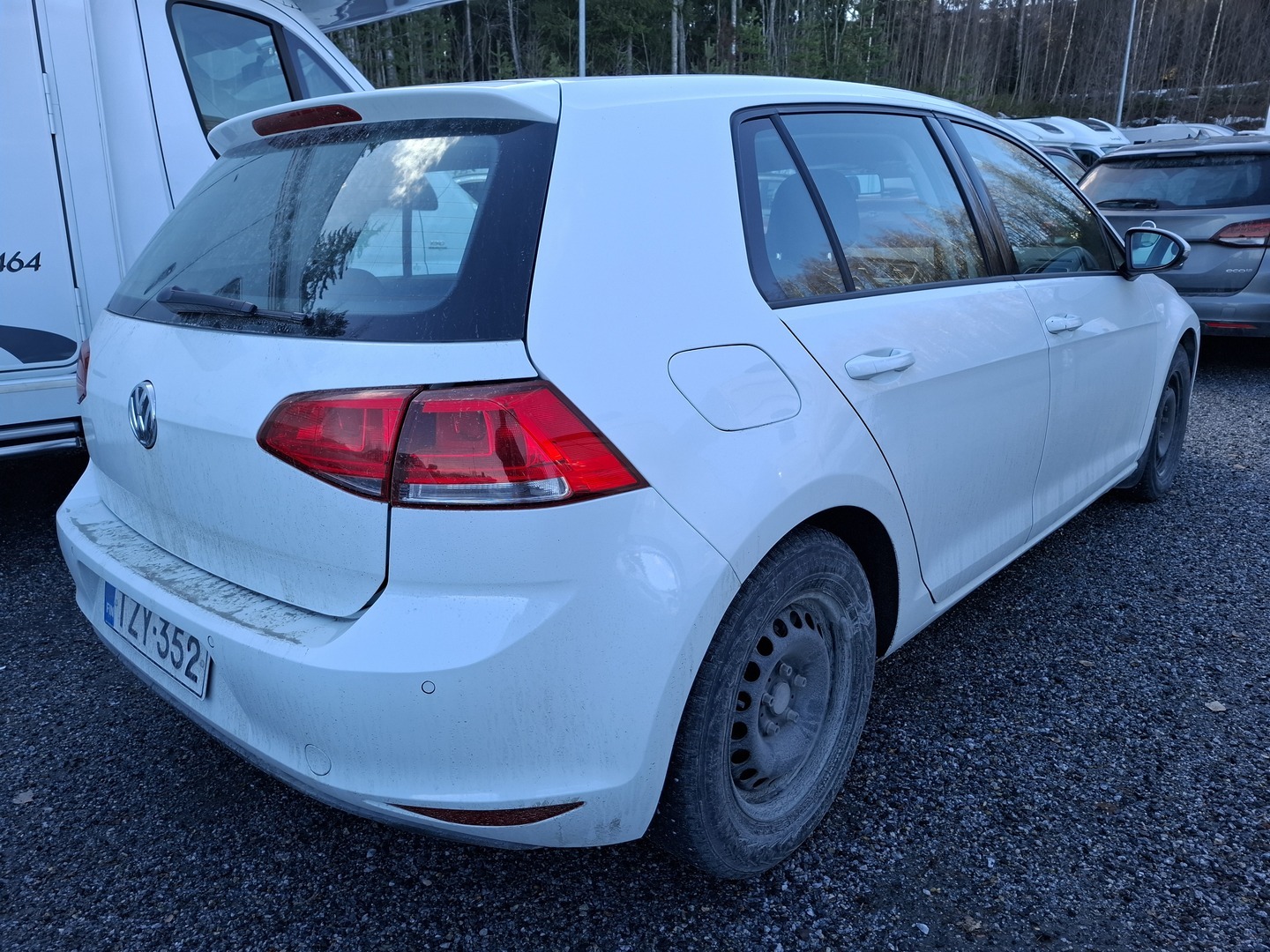 VOLKSWAGEN Golf 2016