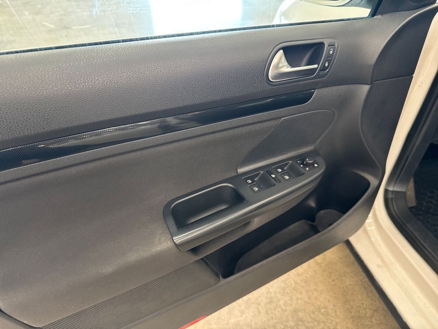 VOLKSWAGEN Golf 2011