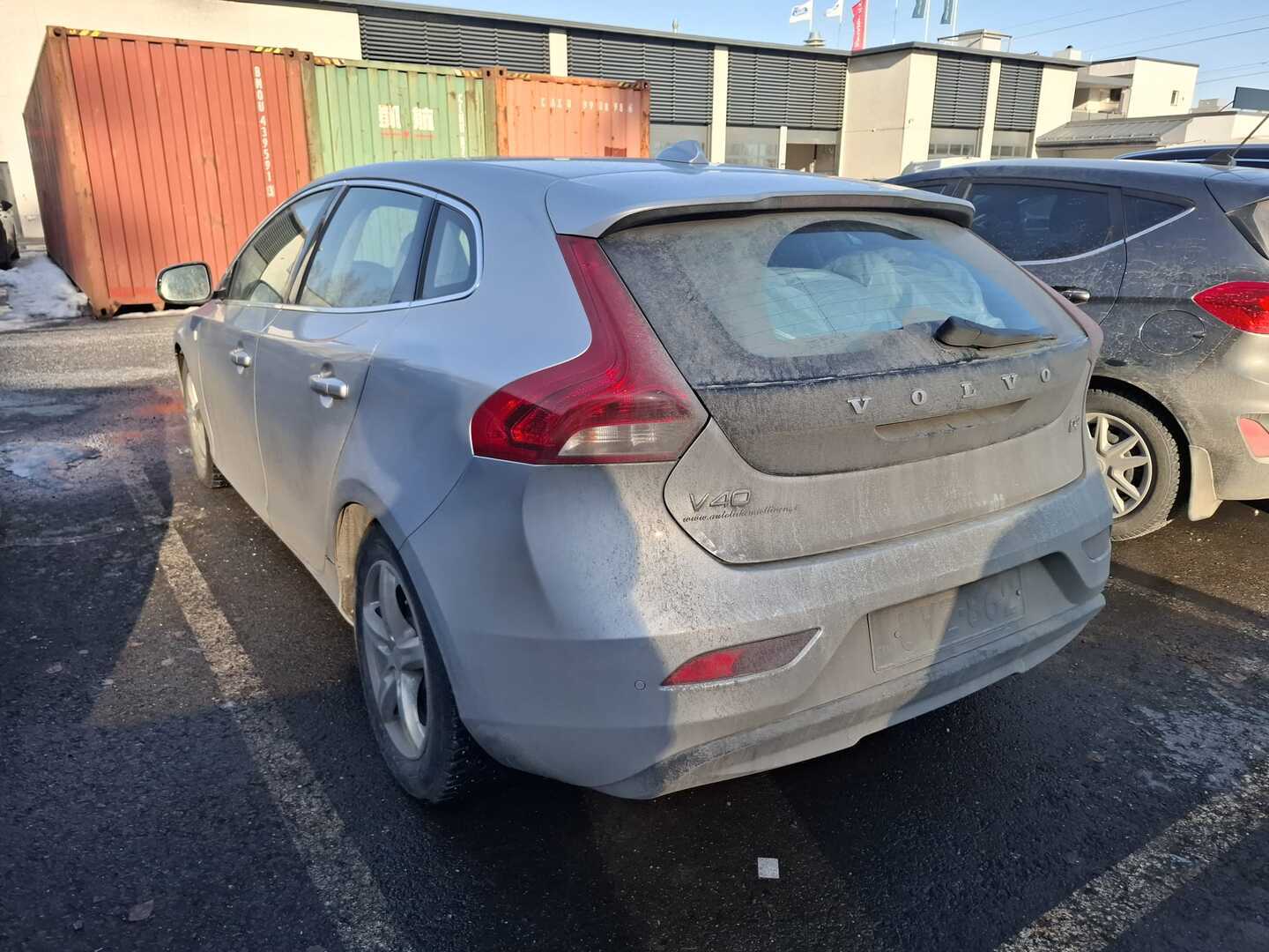 VOLVO V40 2015