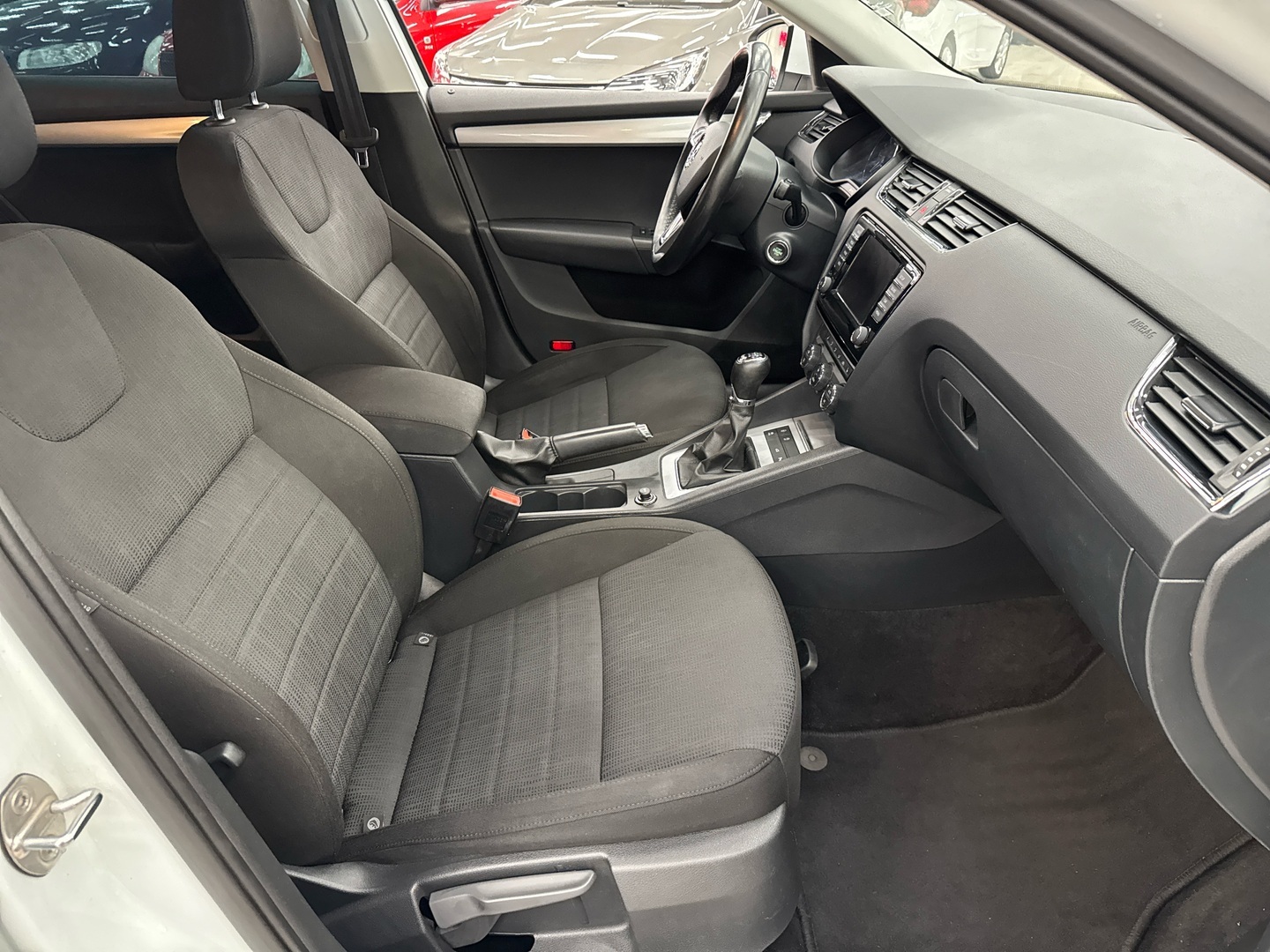 SKODA Octavia 2016