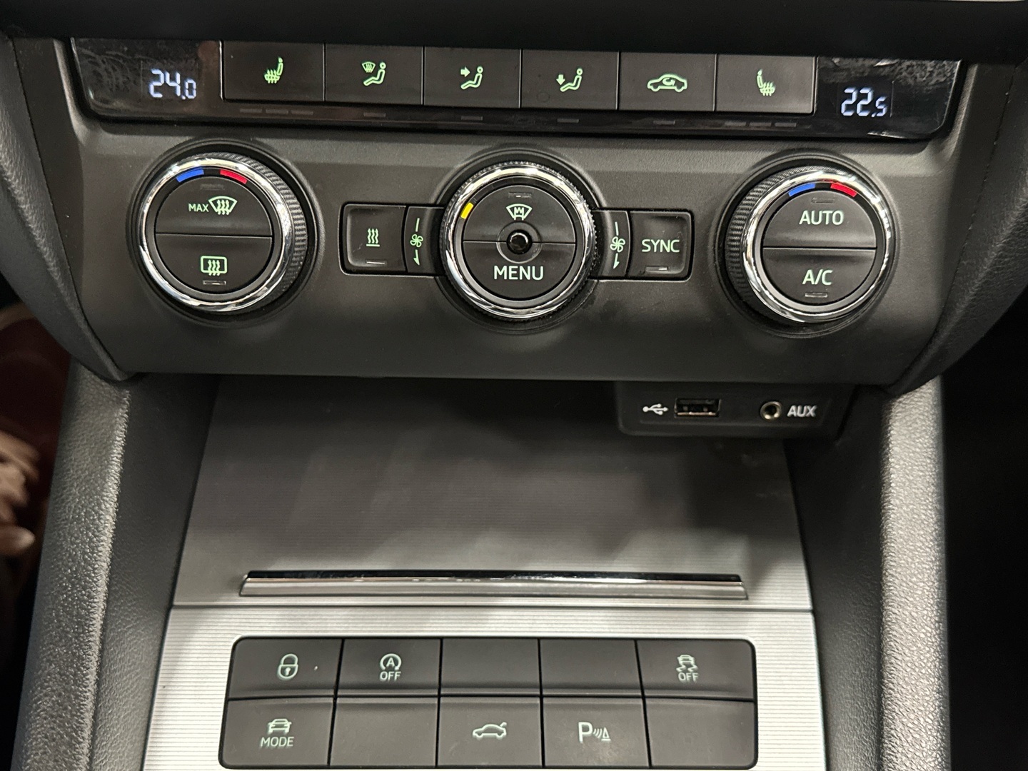SKODA Octavia 2016