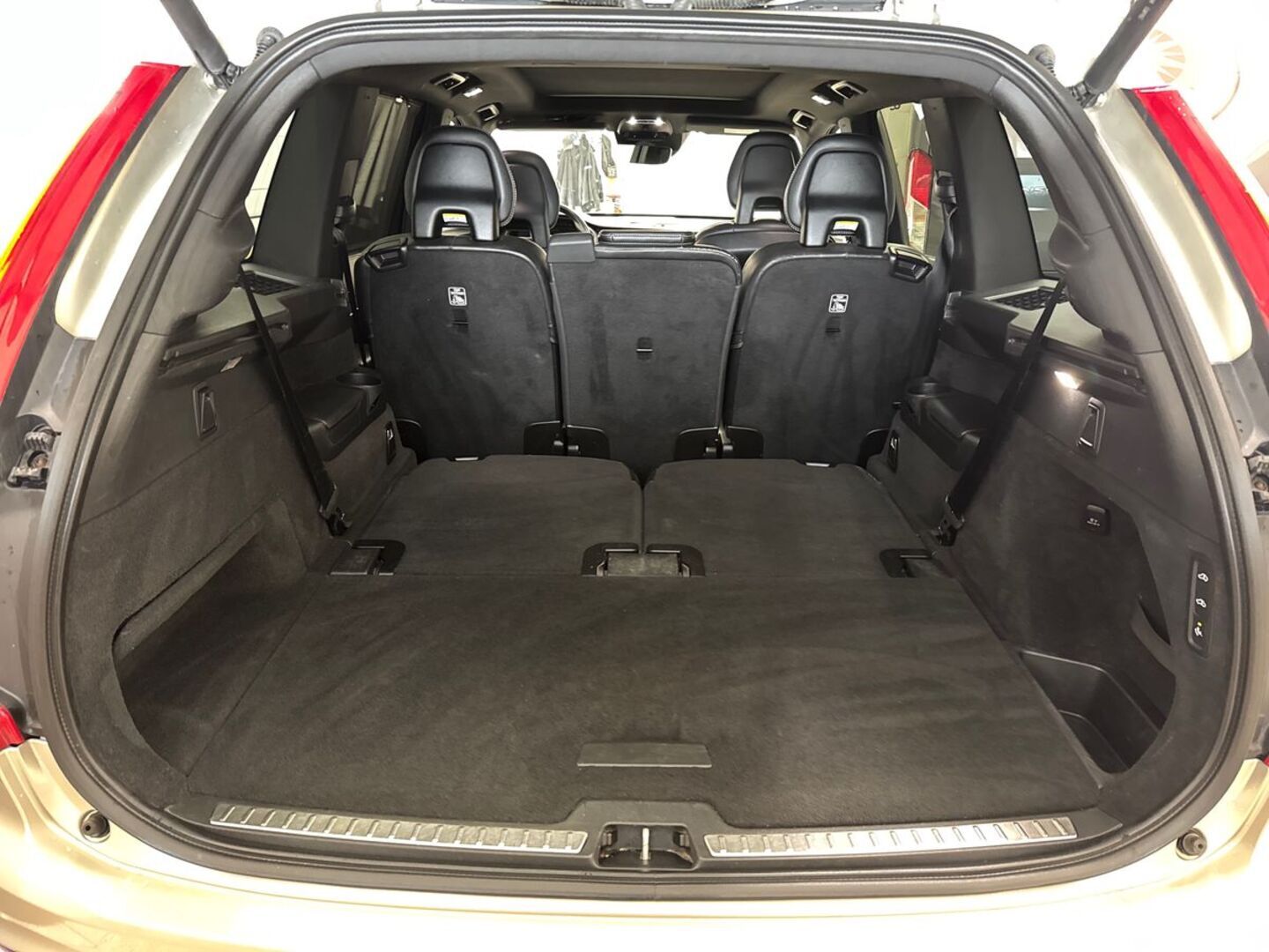 VOLVO XC90 2015