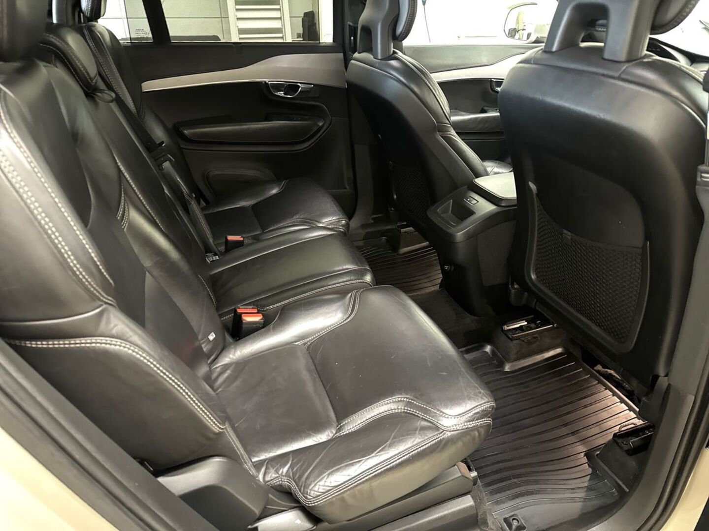 VOLVO XC90 2015