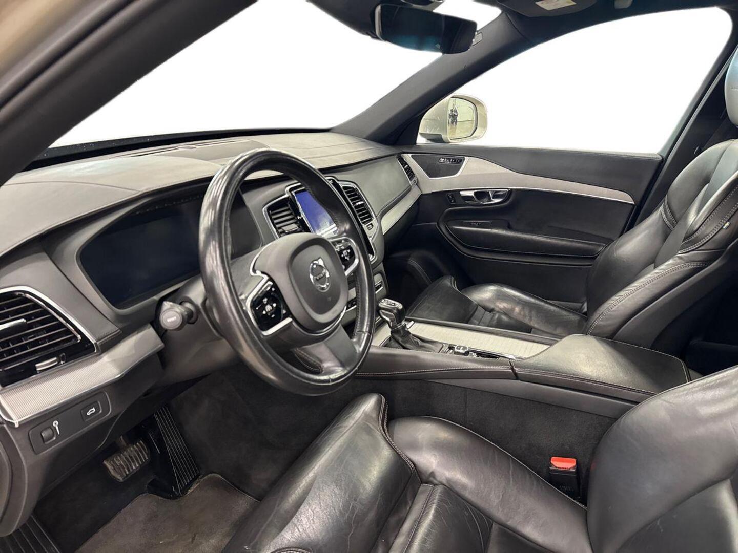 VOLVO XC90 2015