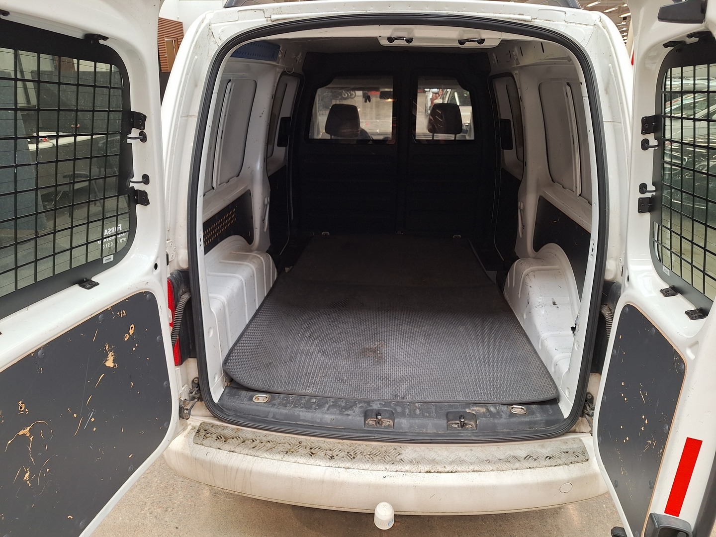 VOLKSWAGEN Caddy Maxi 2013