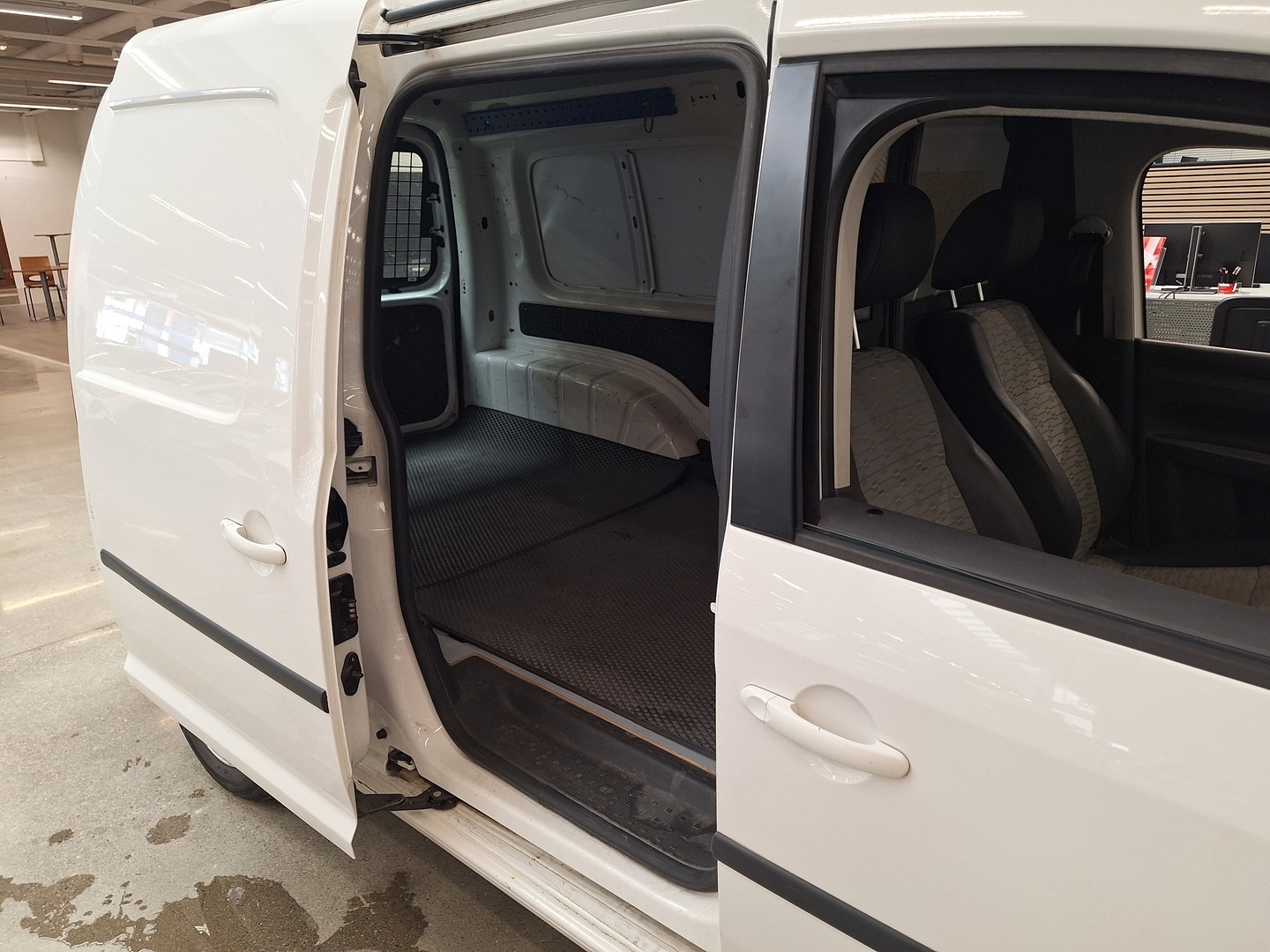 VOLKSWAGEN Caddy Maxi 2013