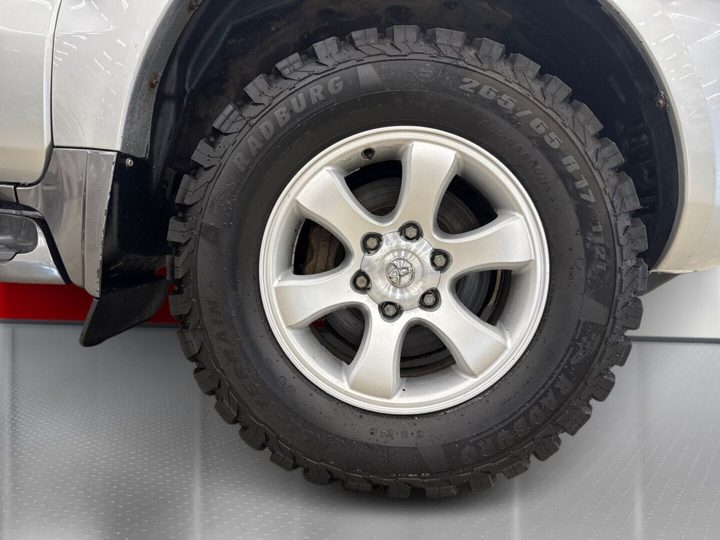 TOYOTA Land Cruiser 2003