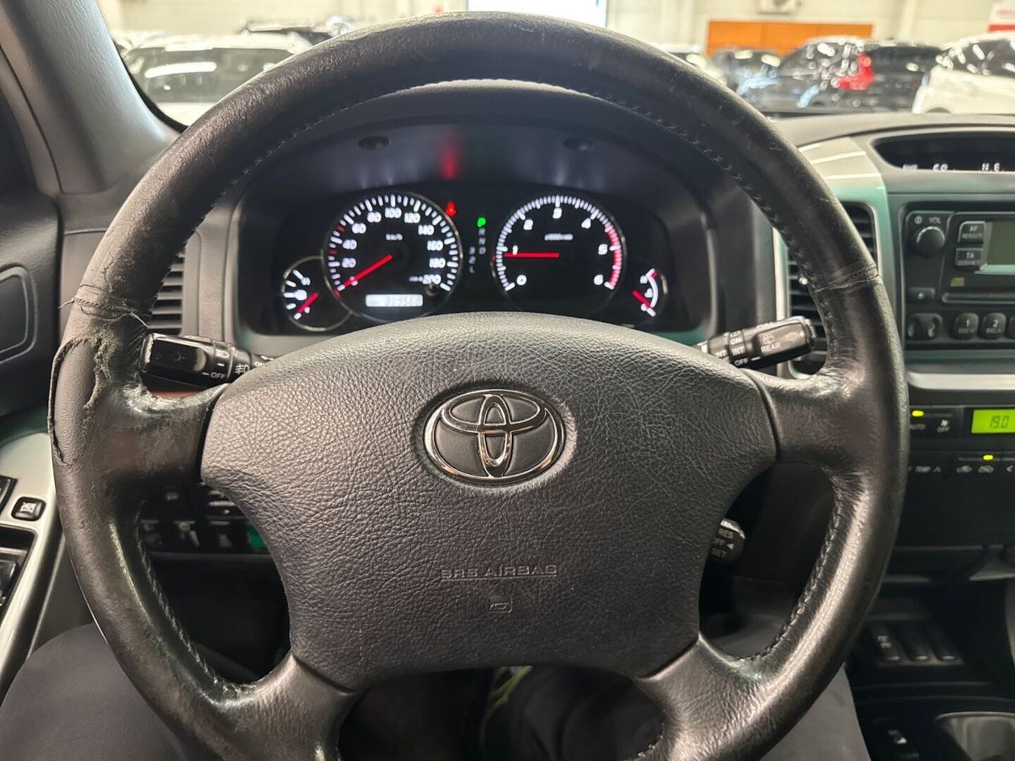 TOYOTA Land Cruiser 2003