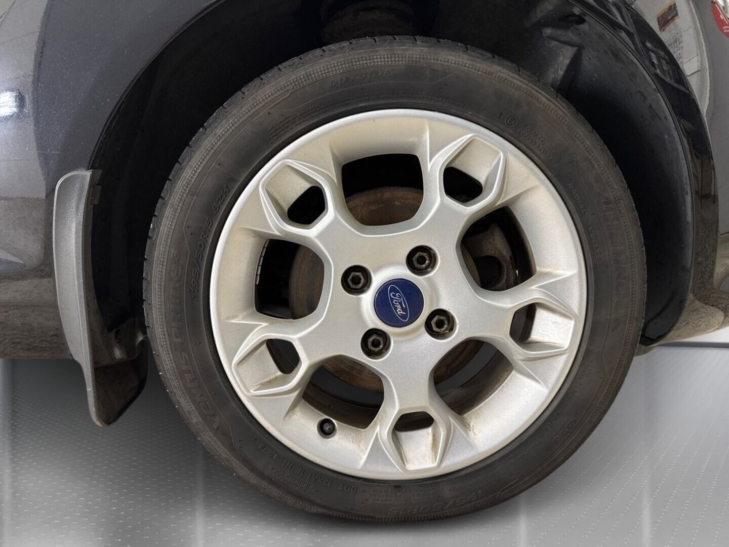FORD Fiesta 2012
