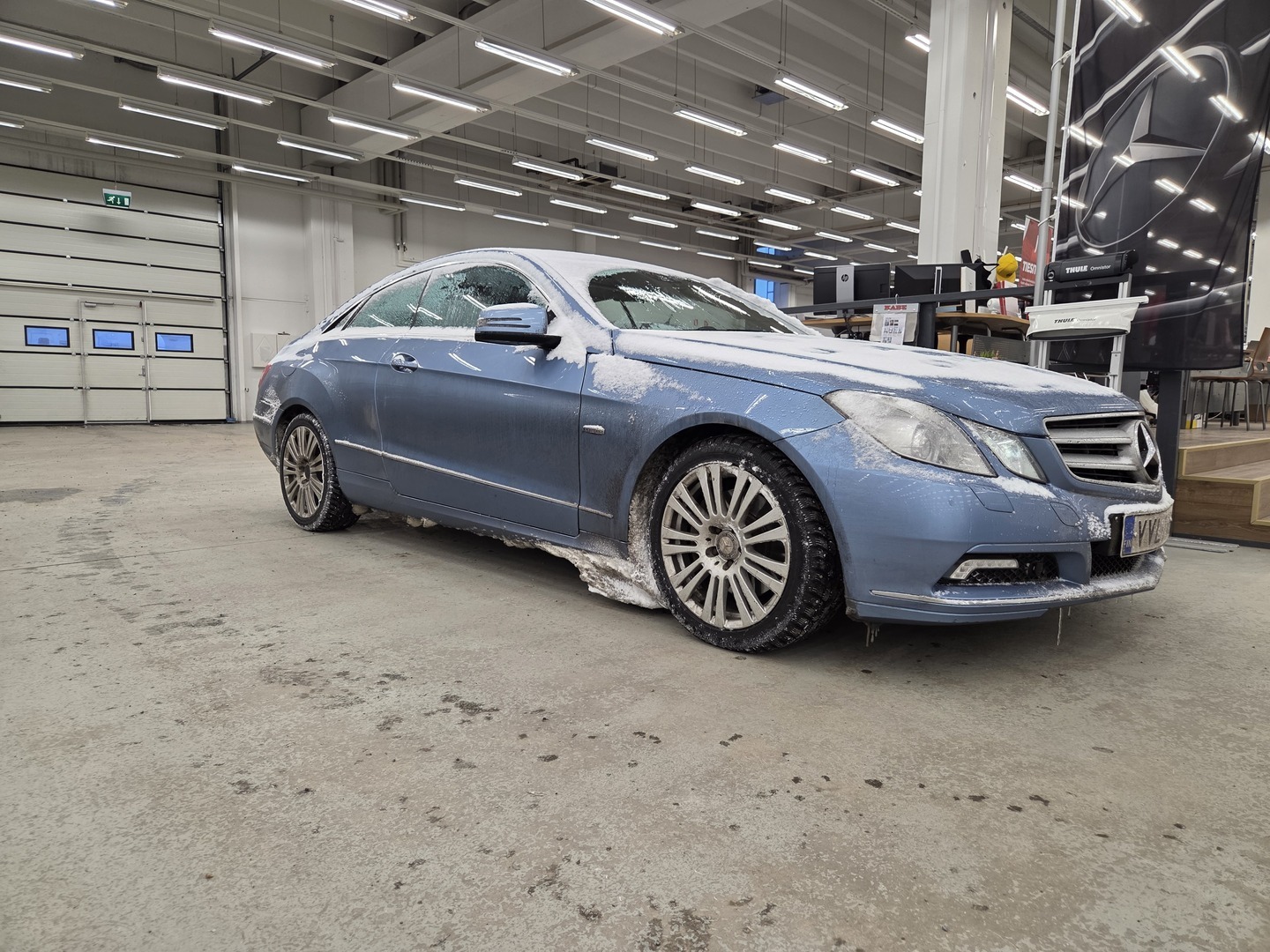 MERCEDES-BENZ E 2010