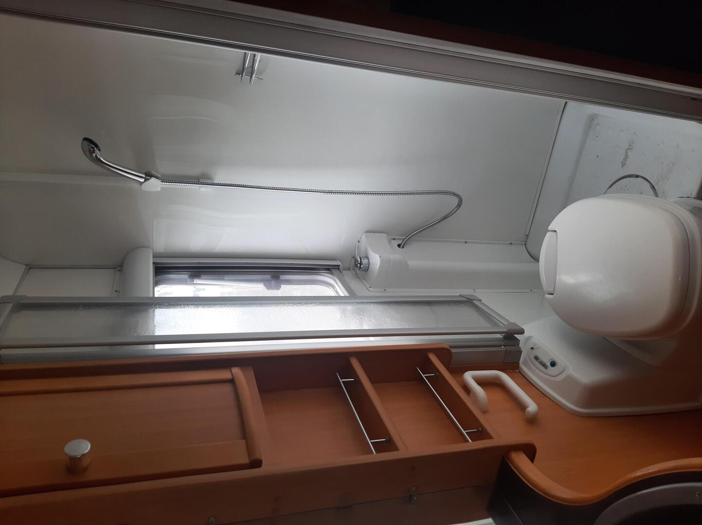 LMC LIBERTY 6000 Ti ALDE 2003