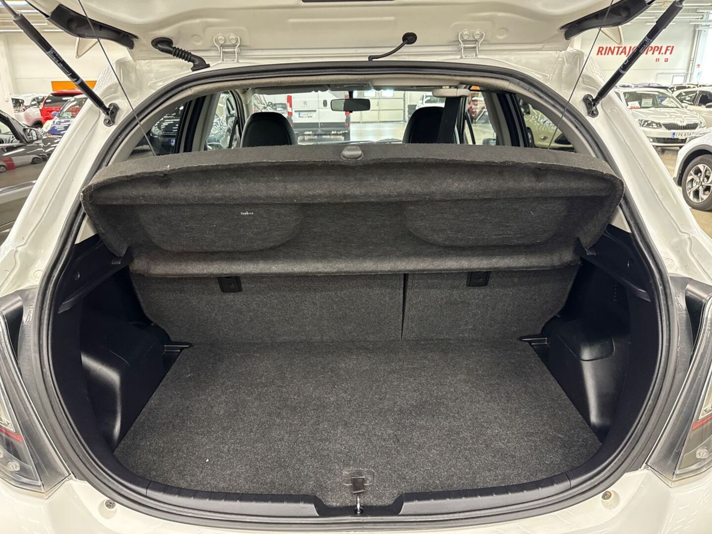 TOYOTA Yaris 2014