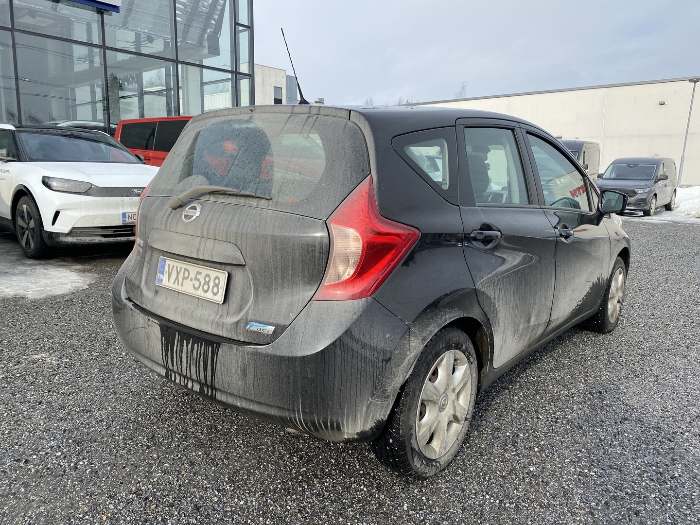 NISSAN Note 2015