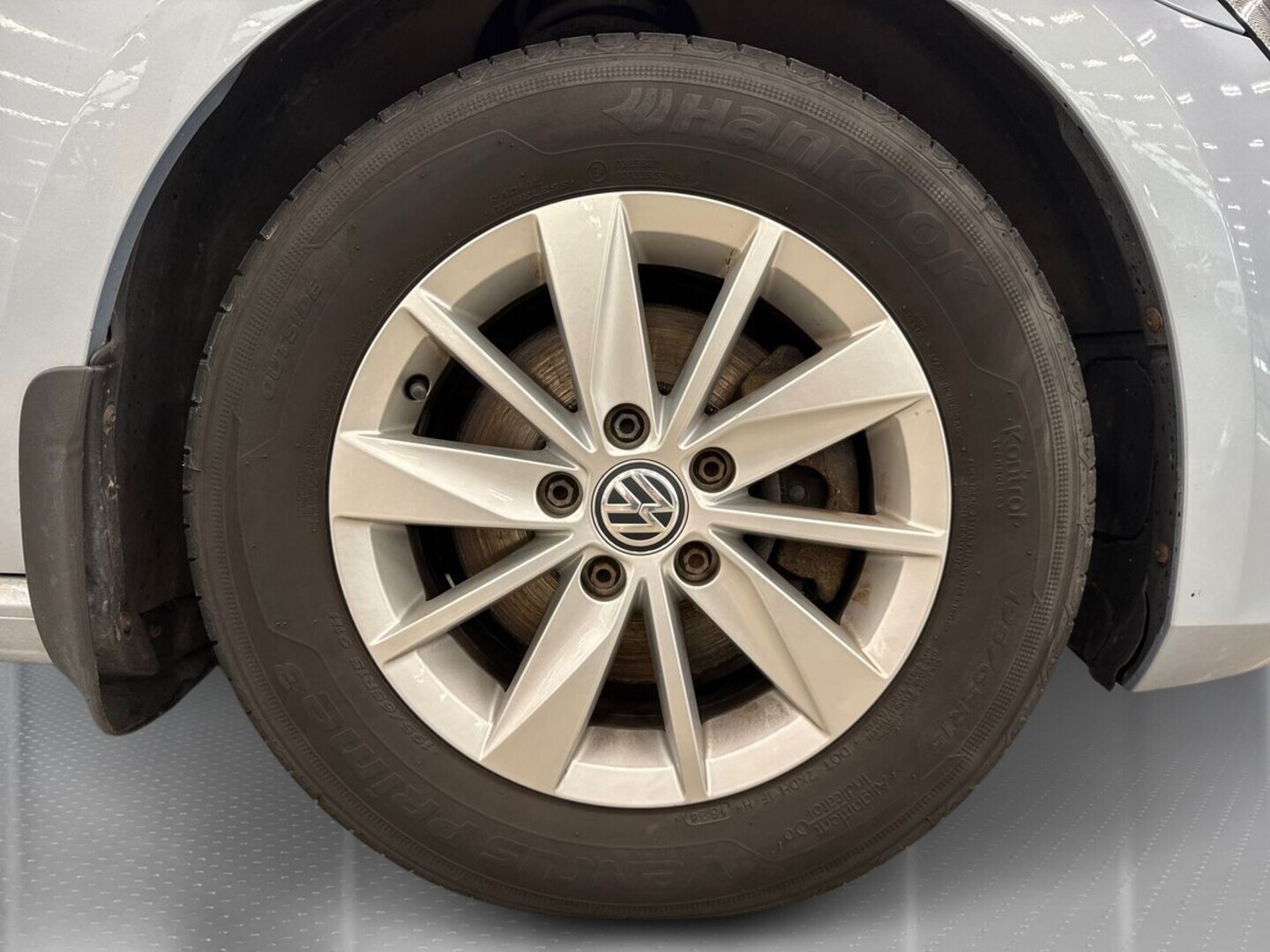 VOLKSWAGEN Golf 2014