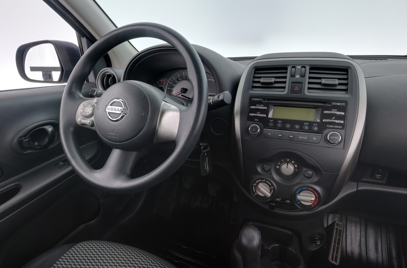 NISSAN Micra 2015